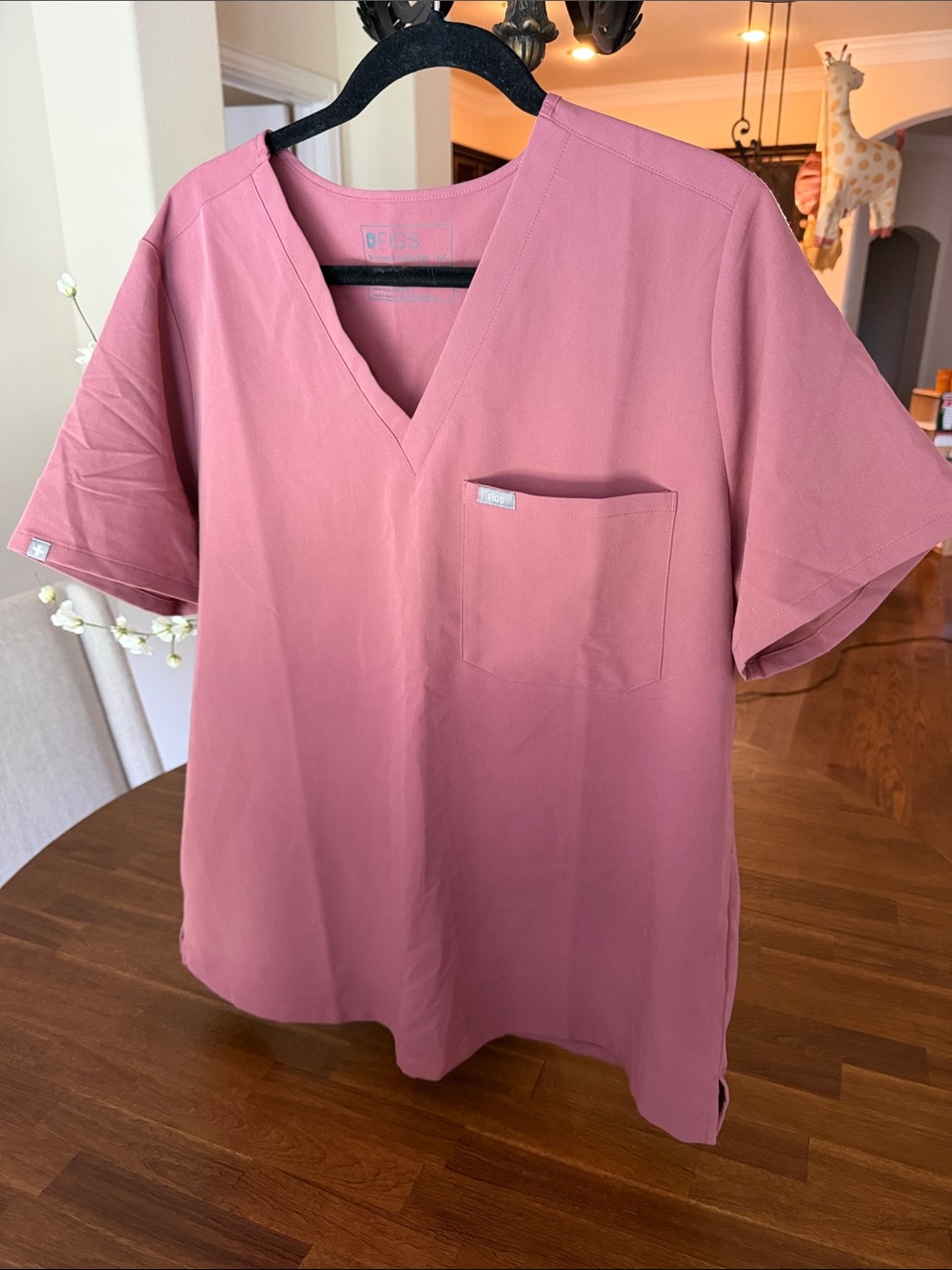 Women’s Figs Catarina Top in Mauve